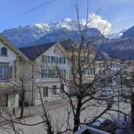 Meiringen Holiday Екстер'єр фото